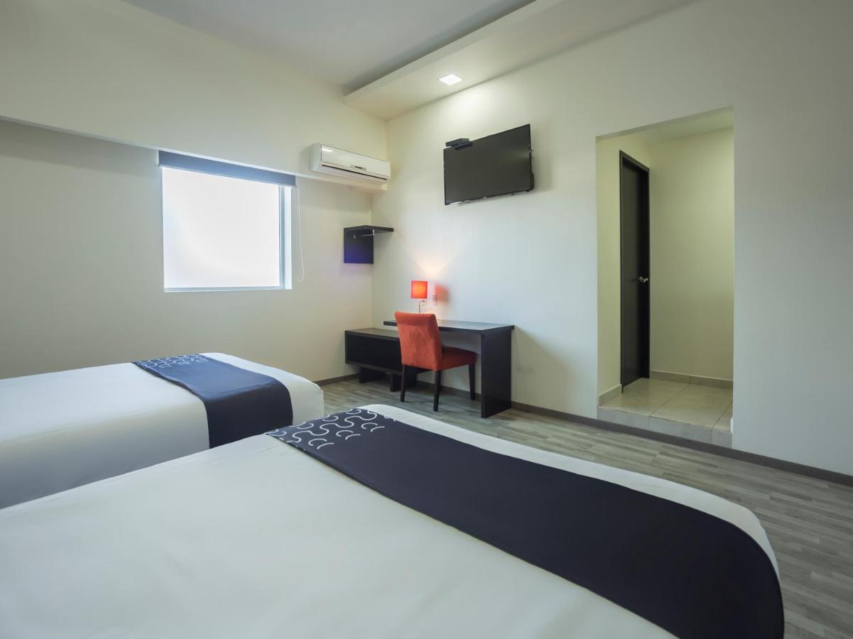 Smart Hotel 蒙特雷 外观 照片
